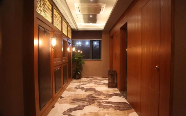 James Joyce Coffetel Hotel Guangzhou South Station Qifu Xincun