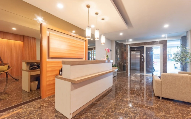 Sans Vibes Surapati Konforta Hotel – Guest Rooms – Bandung