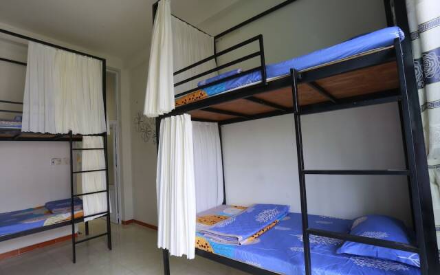 Santi Homestay DaNang