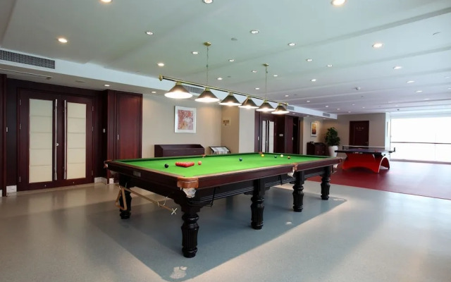 Nanjing New Century Hotel