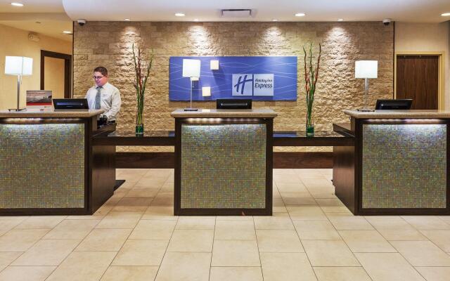 Holiday Inn Express Hotel & Suites Fort Worth Downtown, an IHG Hotel