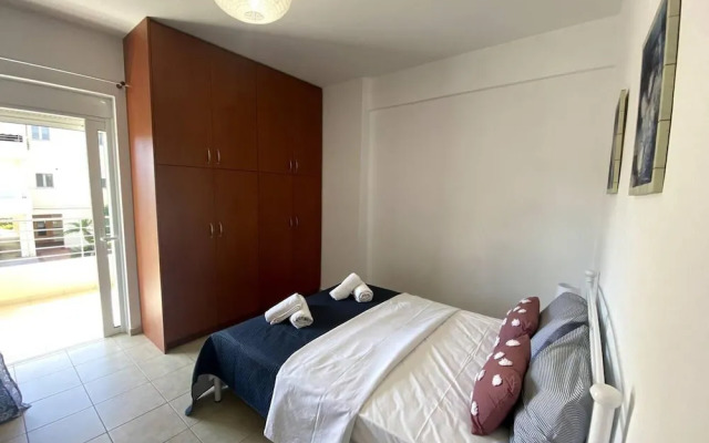 Impeccable Apt Sleeps 5 in Heraklion