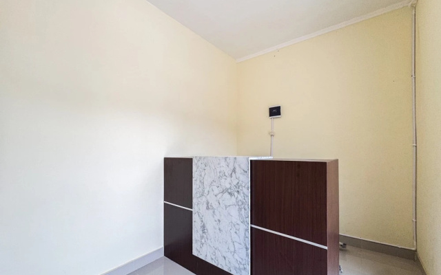 RedDoorz @ Griya Mbah Rono Malioboro – Guest Rooms – Yogyakarta