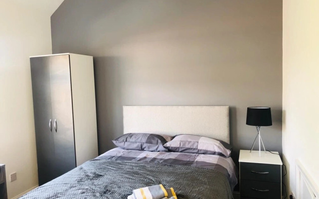 Townhouse @ 29 Cotesheath Street Stoke
