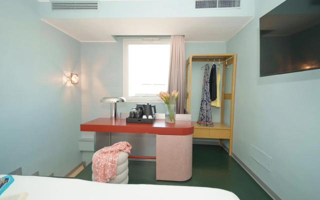 Moderno Hotel Roma