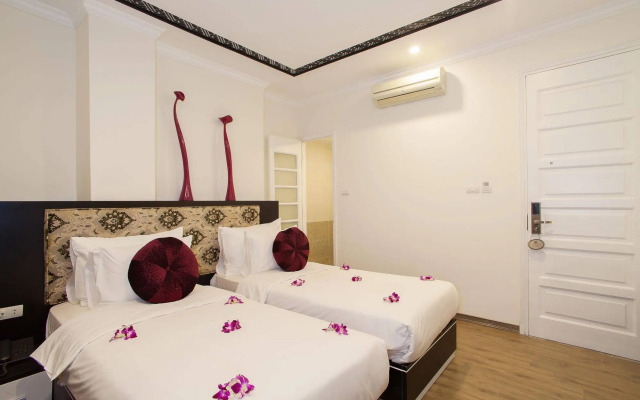 Serenity Diamond Hotel