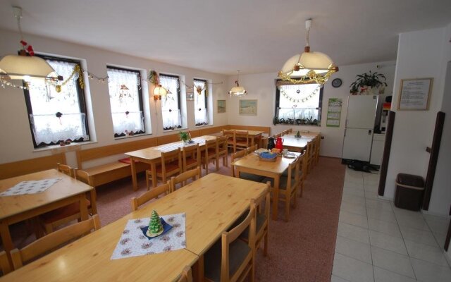 Pension 444