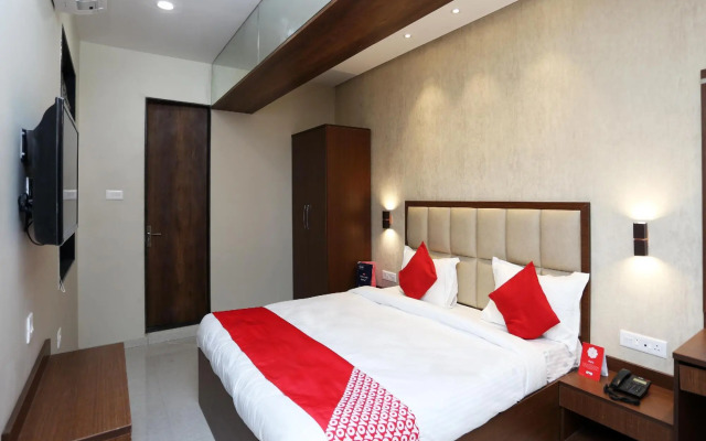 OYO 18890 Hotel City Inn