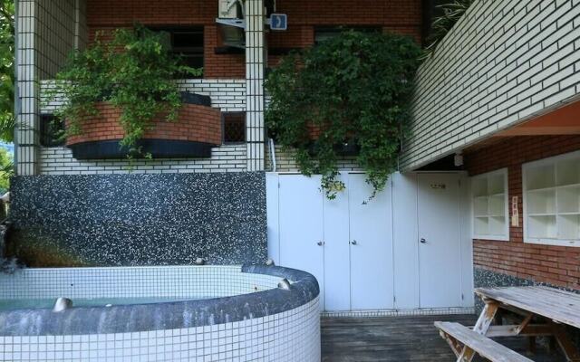 Spring Hotel