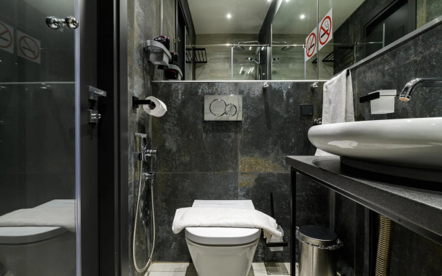 Sergeew Apartments (Сергеев Апартментс)