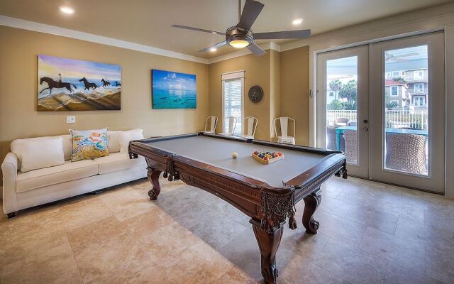 Turquoise by the Gulf by RedAwning