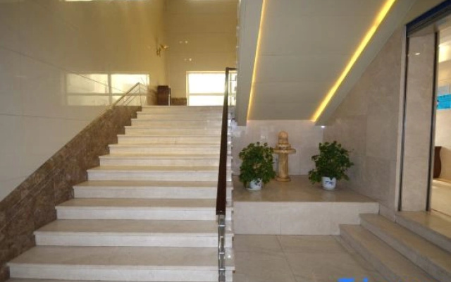 Huayuan Hotel