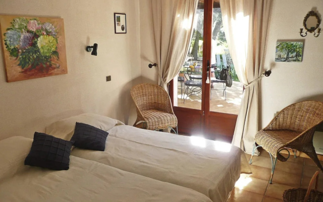 House With Private Pool Near the Beautiful Village of Salernes