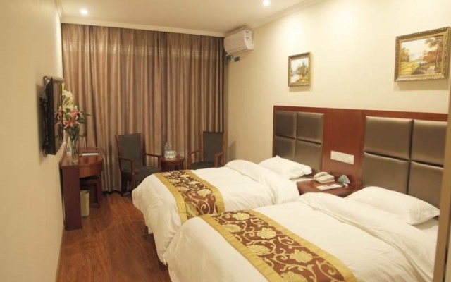 GreenTree Inn Anhui Wuhu Wuwei Chaowu Bus West Station Express Hotel – Guest Rooms – Wuhu