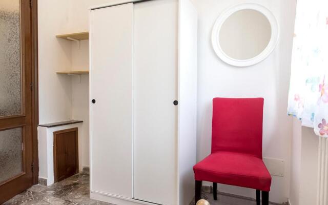 N235 - Numana, ampio appartamento con terrazzo vista mare