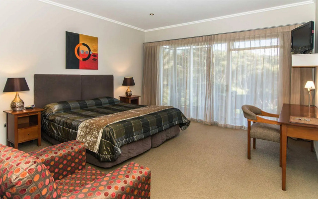 Decks of Paihia