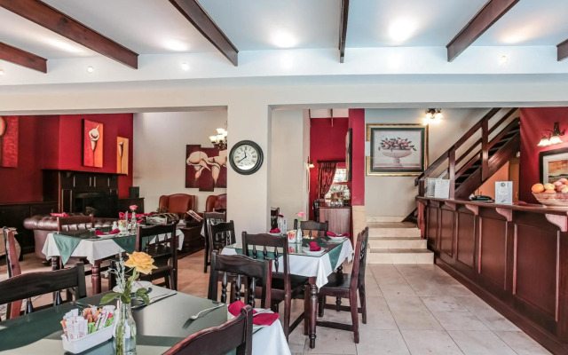 Sunninghill Guest Lodge