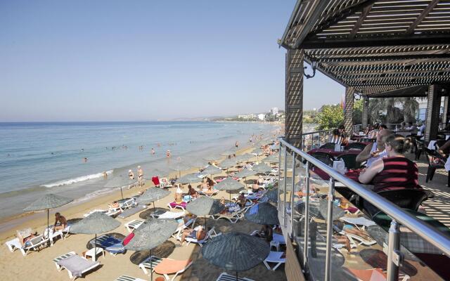 Aska Just In Beach – All Inclusive