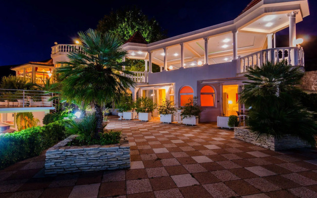 Villa Antonio