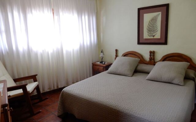Casas Rurales Los Almendreros