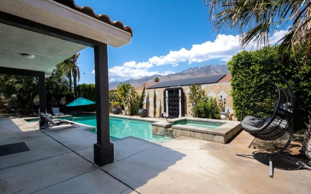Haleola Palm Springs - Private Pool