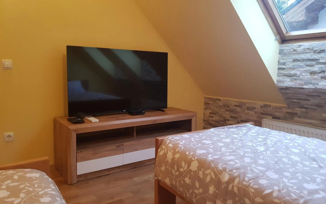 Turisticna Kmetija Kaloh