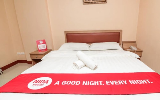 NIDA Rooms Metro Inthamara 169