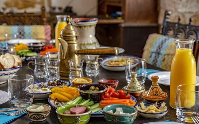 Arabesque Arts & Residency