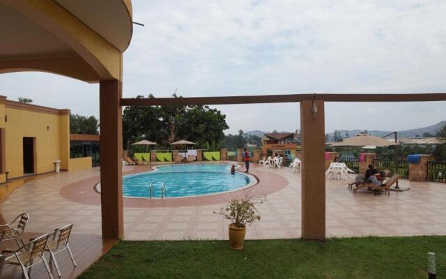 Nican Resort Hotel Seguku Entebbe