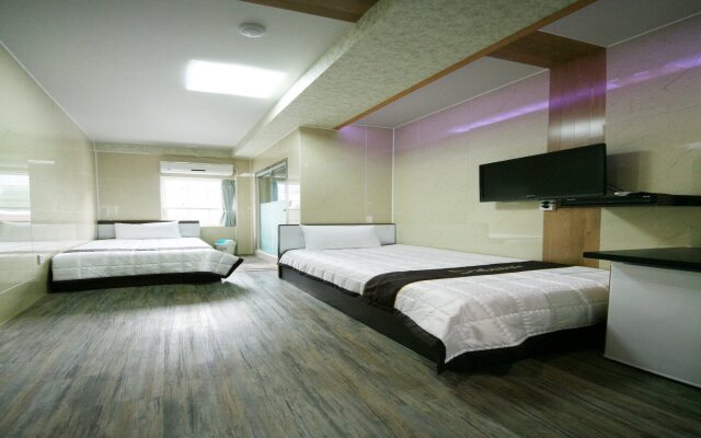 Guest House Myeongdong 2