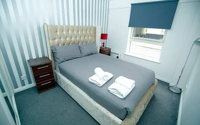 Wallace Apartment