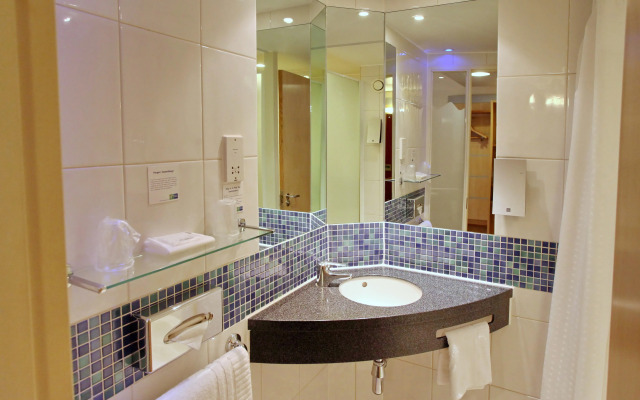 Holiday Inn Express Birmingham Redditch by IHG