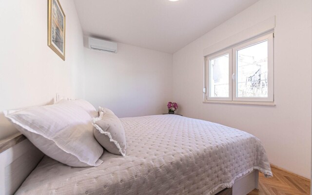 Stunning Apartment in Marina With Wifi and 3 Bedrooms