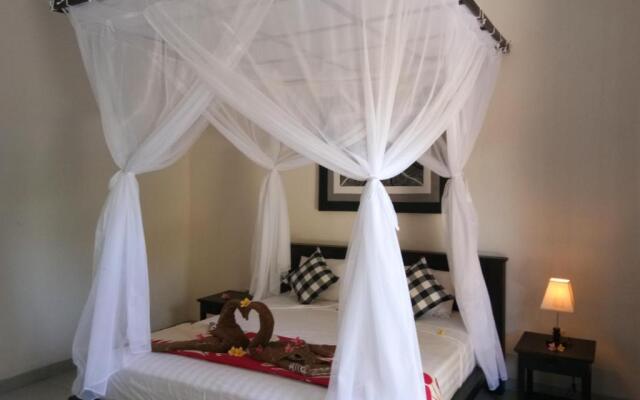 Puri Batu Inn