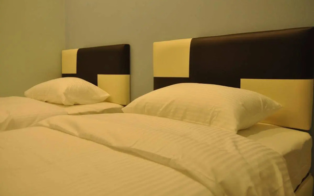 Hotel Maluri