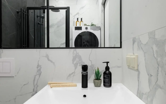 Happy House (Хэппи Хаус) на набережная Нагатинская 10 А, В