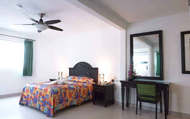 Hotel del Sol