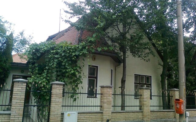 Pincio House