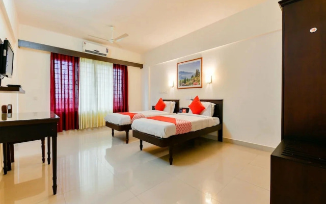 Plaza Suites Hotel by OYO Rooms