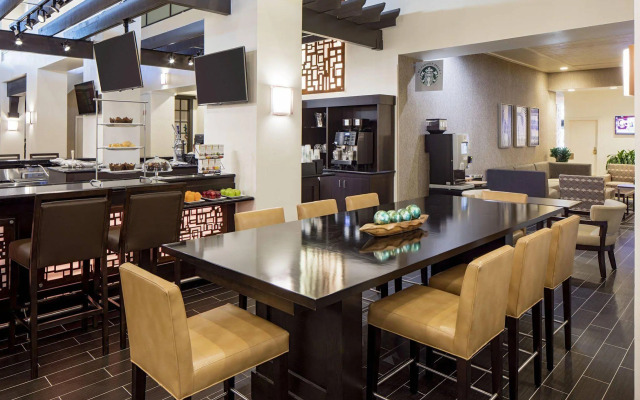 Hilton Houston Galleria Area