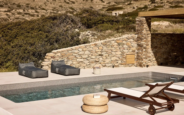 Thea Luxury Villas Ios