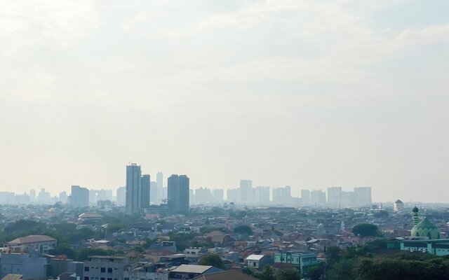 Good Deal 1Br Green Pramuka City Near Mall Apartment