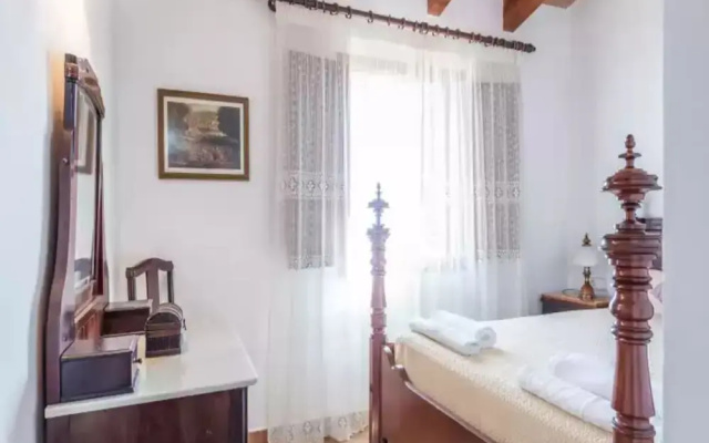 Charming Village Home & Pool