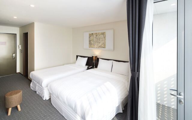 Ramada Encore by Wyndham Pyeongtaek