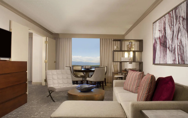 Marriott Denver Airport at Gateway Park