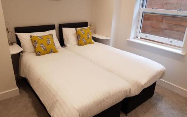 Stunning Ealing Apartment