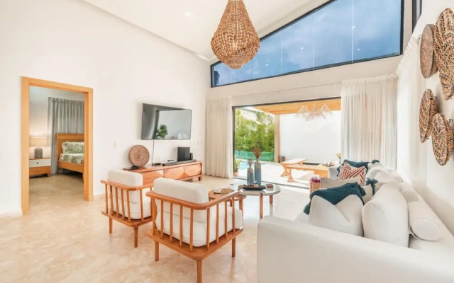 Charming Villa With Private Pool in Juan Dolio