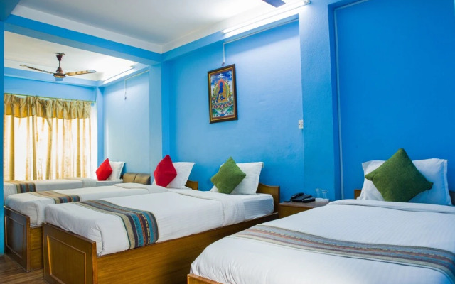Hotel Four Eyes by OYO Rooms