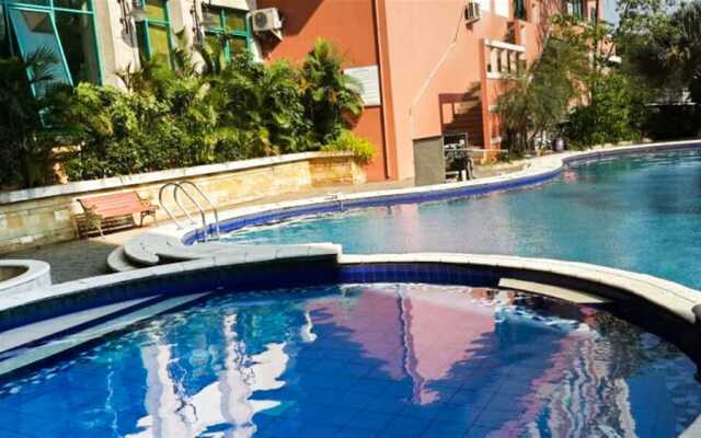 Exclusive Riverside Pluit Apartment