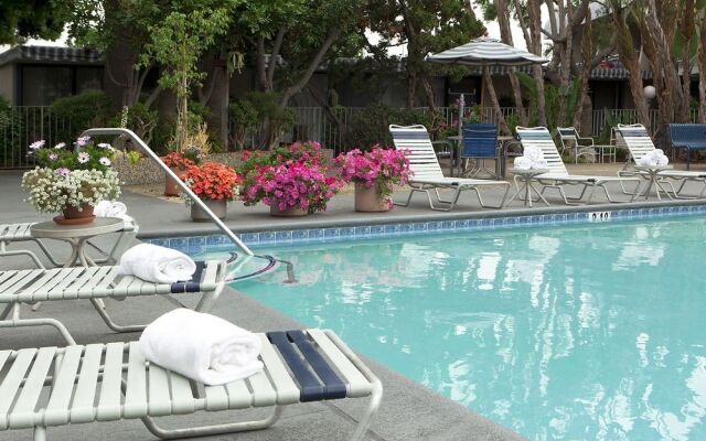 Travelodge Hotel at LAX